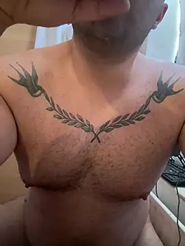 UKHusbandUK – webcam-show