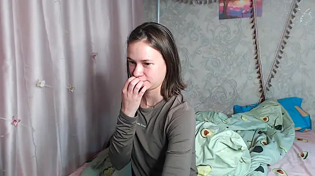 leila_bambi_ Adlı Modelin Canlı XXX Sohbeti