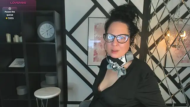 Chat +18 de Anita_Muse ao vivo