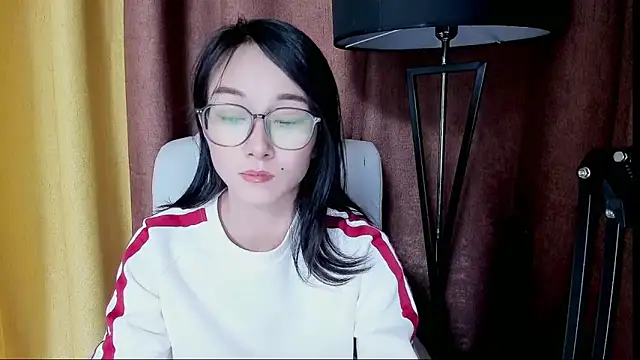 NIAN-er Chat XXX live
