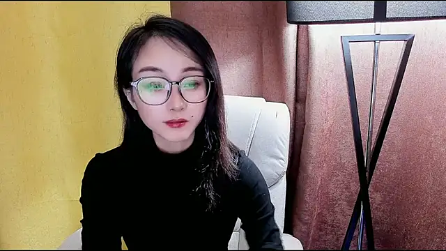 NIAN-ern Live XXX chat