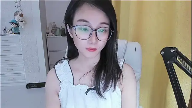 NIAN-er élő XXX-chatje