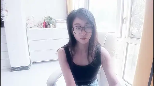 NIAN-ern Live XXX chat