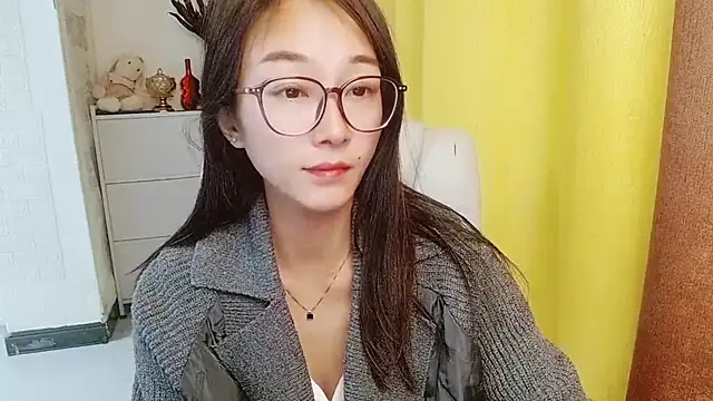 NIAN-er 在線直播表演