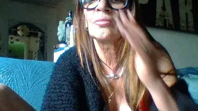 gildamilf Show in webcam