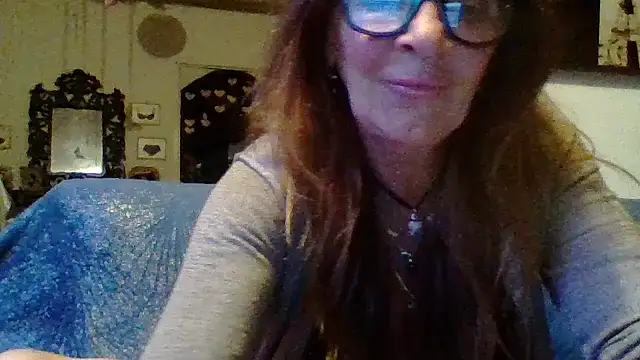 gildamilf Show in webcam