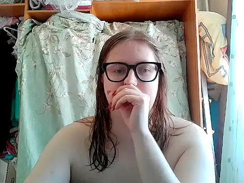 DesireMelissa: онлайн-секс-чат