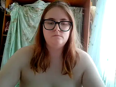 Chat XXX en directo de DesireMelissa