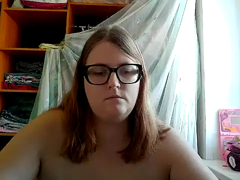 DesireMelissa: онлайн-секс-чат