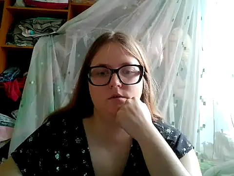 DesireMelissan Webbikameraesitys