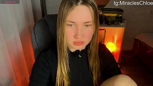 Chat XXX en directo de ChloeMillerMeow