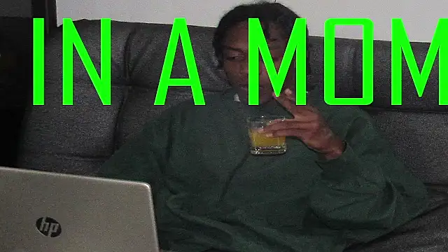 Larry-n-clouds Show Webcam