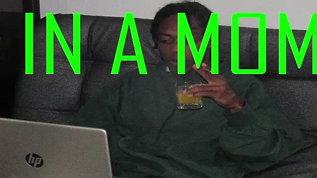 عرض كام Larry-n-clouds