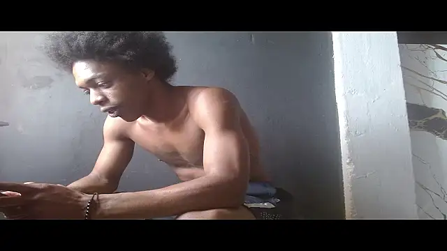 Larry-n-clouds' Webcam Show
