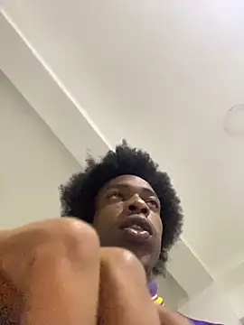 Larry-n-clouds webcam show