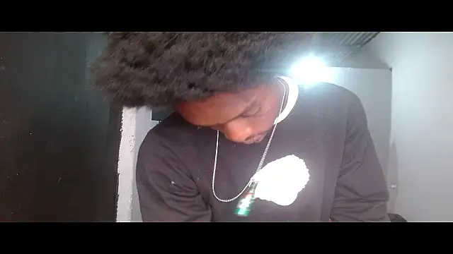 عرض كام Larry-n-clouds