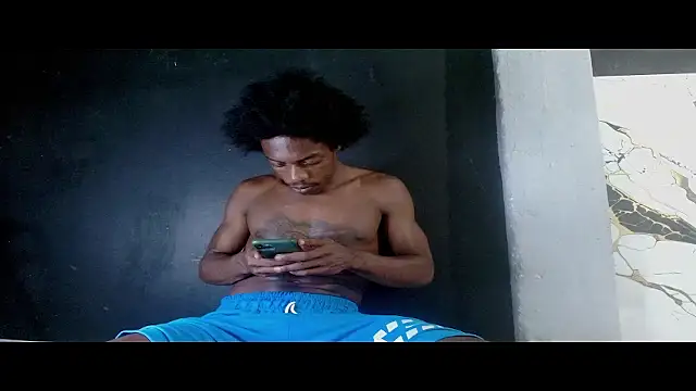 Larry-n-clouds – webcam-show