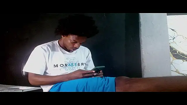 Larry-n-clouds' Webcam Show