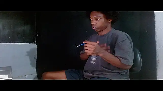 عرض كام Larry-n-clouds