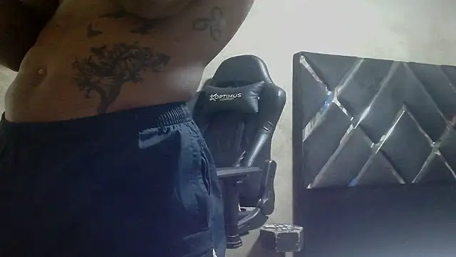Show de webcam de Larry-n-clouds