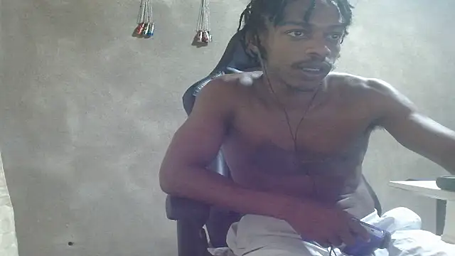 Larry-n-clouds' Webcam Show
