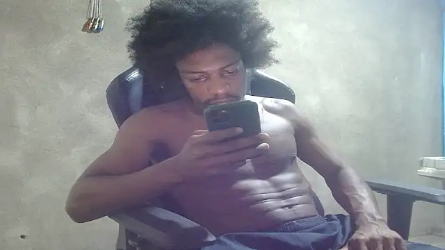 Larry-n-clouds' Webcam Show