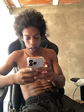 Larry-n-clouds' Webcam Show