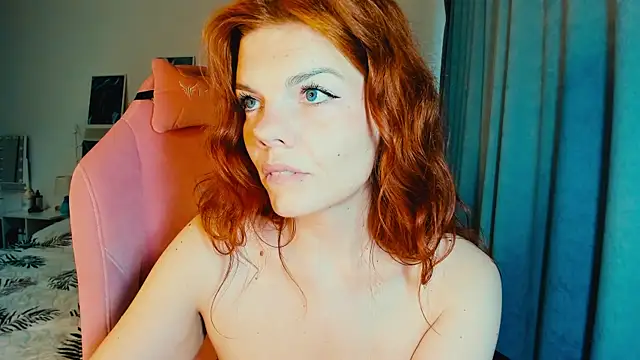 Chat XXX en directo de AlysaNightmoon