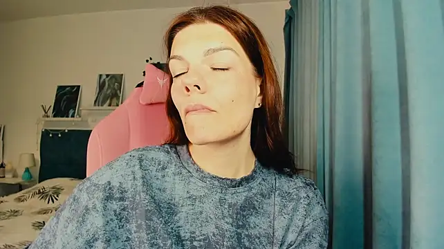 Živý XXX chat AlysaNightmoon