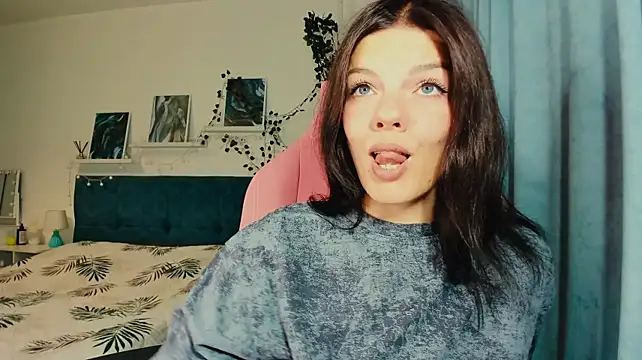 AlysaNightmoon Show in webcam