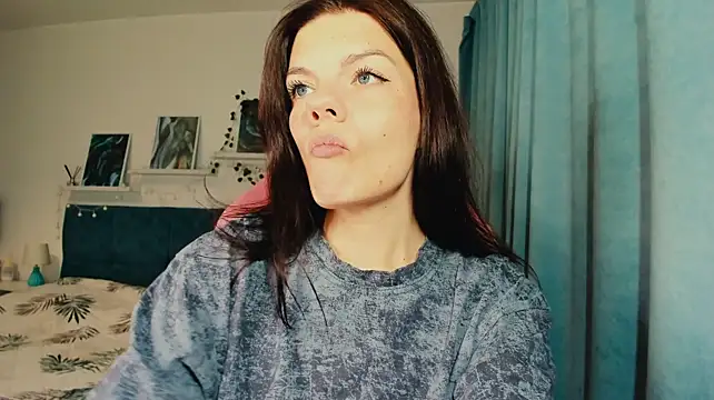 AlysaNightmoon's Webcam Show