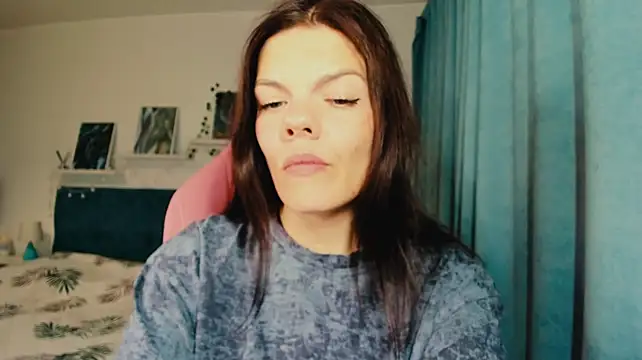 AlysaNightmoon's Webcam Show