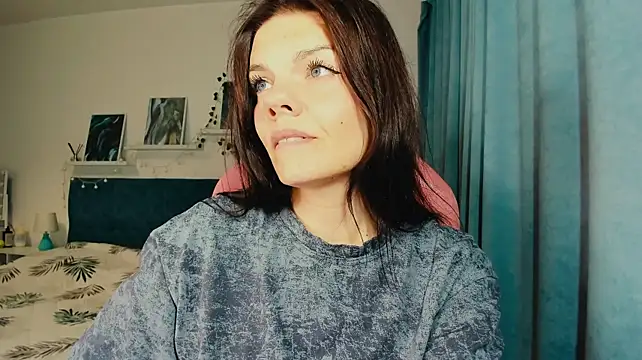 AlysaNightmoon's Webcam Show