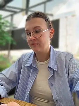 RinaCat Adlı Modelin Web Kamerası Şovu