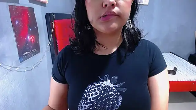 دردشة Sweettei الجنسية المباشرة