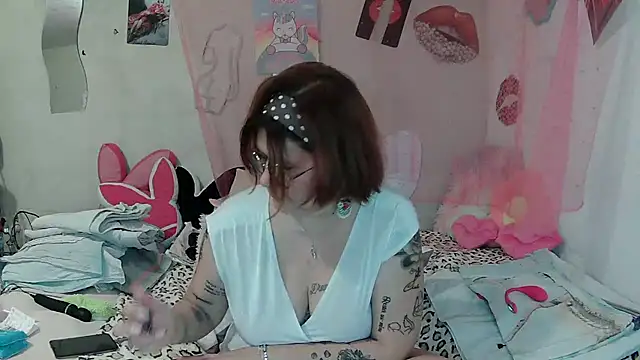 Sandrasexxyy: απευθείας συνομιλία ΧΧΧ