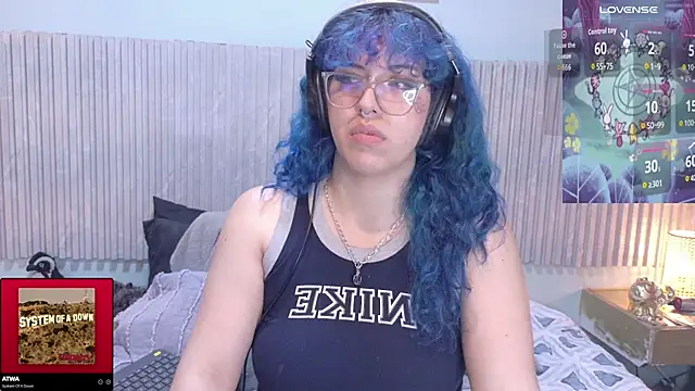 Eli666uwu's Webcam Show