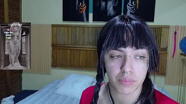 Eli666uwu Chat XXX in diretta