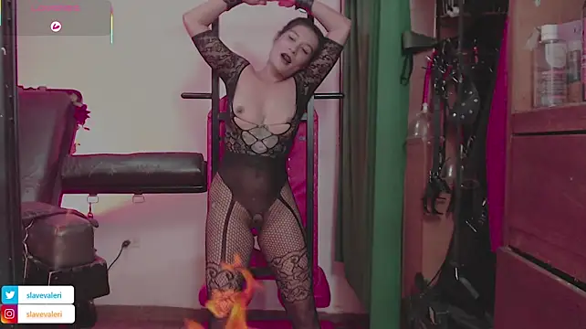kenllyhot_and_valeriahell: вебкам-шоу