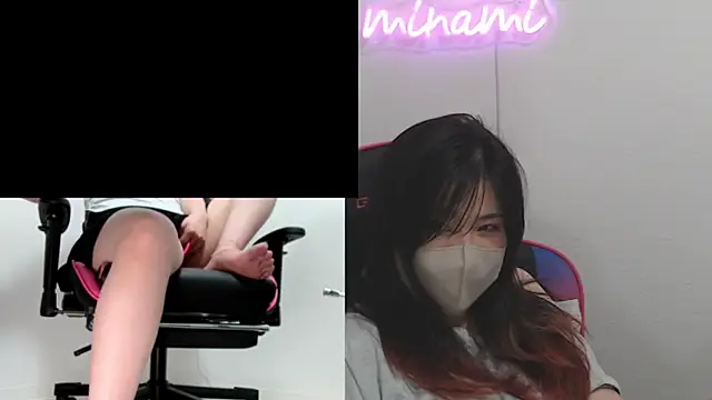 minami1129's Live XXX Chat