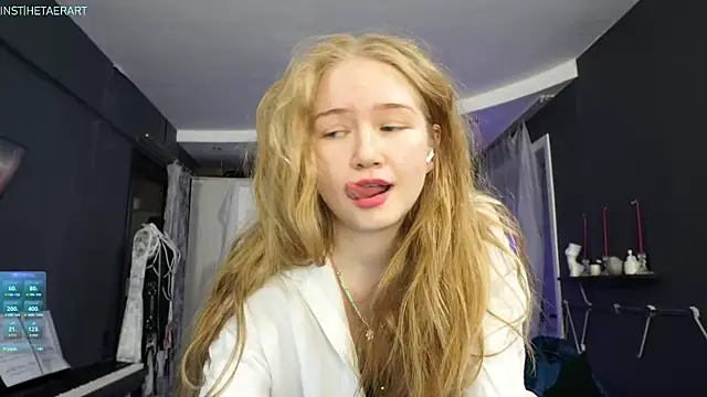 hetaerart live XXX chat
