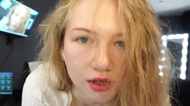 hetaerart Show in webcam