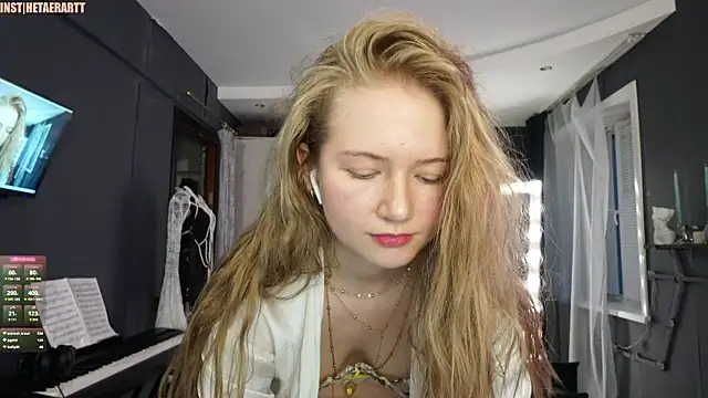hetaerart's Live XXX Chat