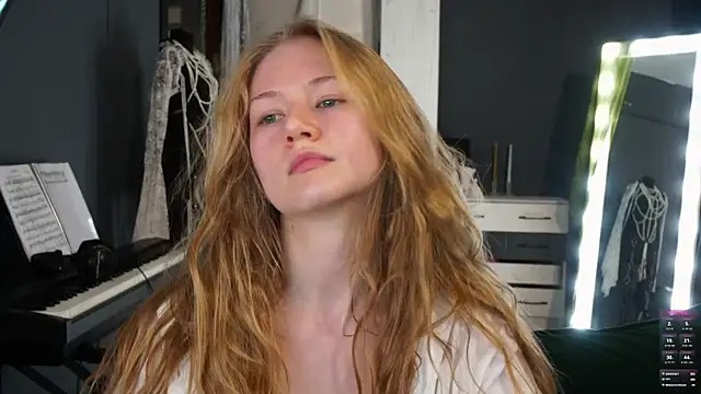 hetaerart's Live XXX Chat