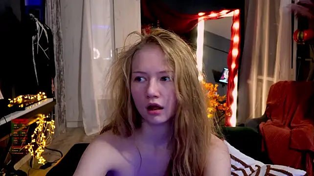 hetaerartn Live XXX chat