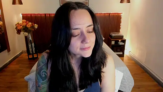 KatherineBond's Live XXX Chat