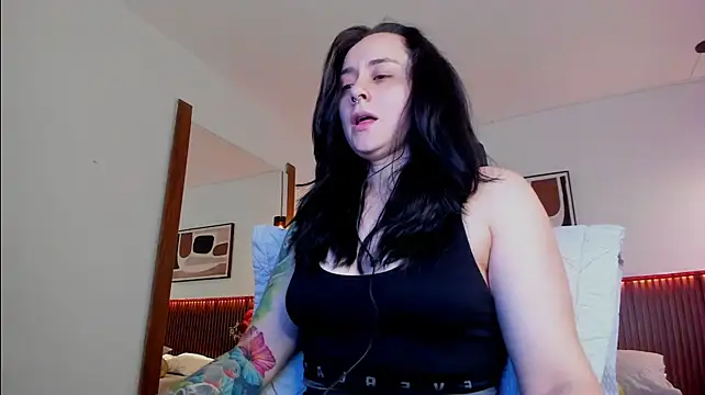 Chatroom XXX en direct de KatherineBond