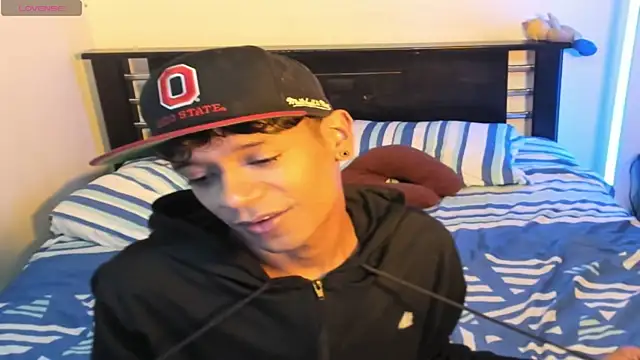 عرض كام esteban_thompson