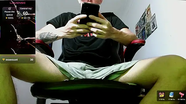 deividcloud36 Show in webcam
