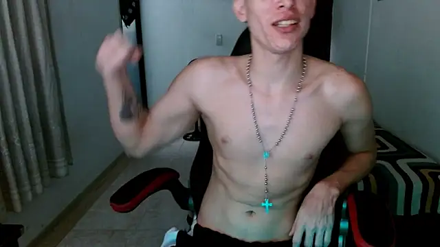 Show modela deividcloud36 na web-kameri